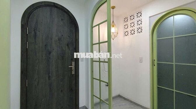Phòng mới sạch đẹp, có thang máy, chỗ để xe