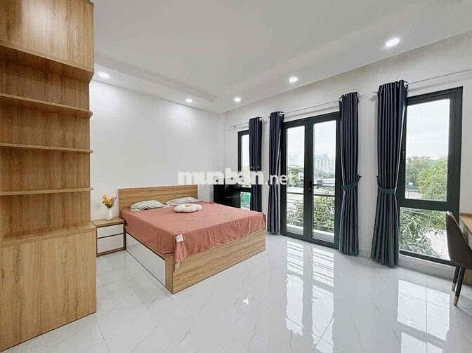 Studio ban công thoáng mát gần kcx