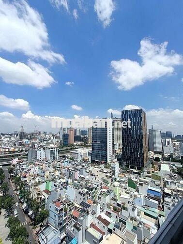 Cần bán căn hộ chung cư H2 Hoàng Diệu, P. 8, Quận 4.