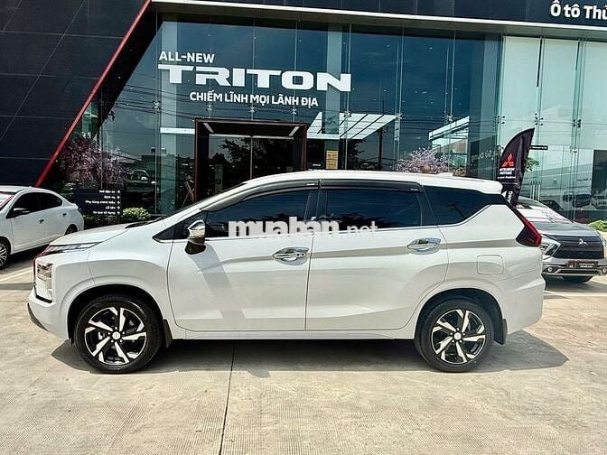 Mitsubishi Xpander 2023 AT Premium - 38800 km