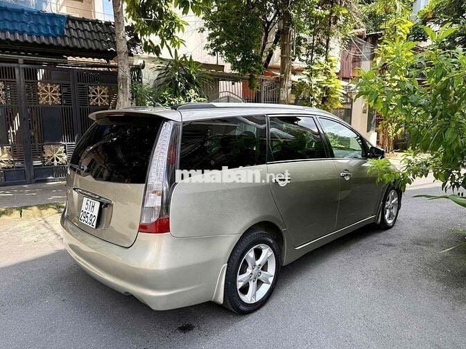 Mitsubishi Grandis 2008 2.4 AT