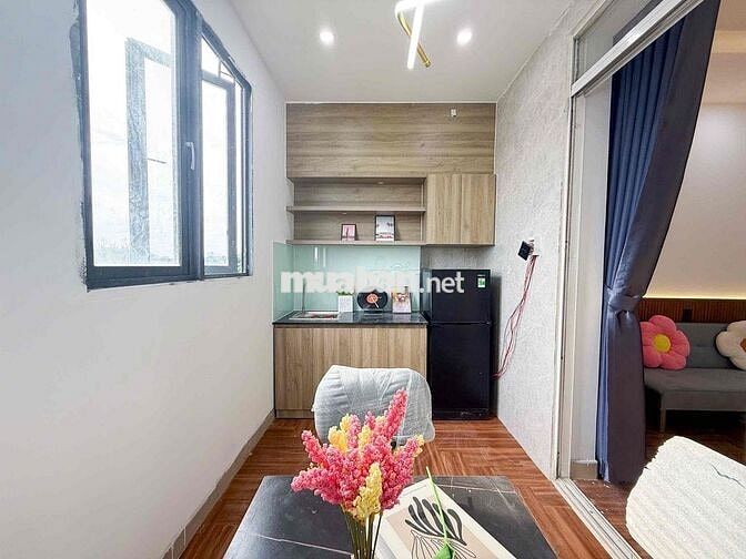 Cho Thuê Căn Hộ Ban Công Tách Bếp Full Nội Thất_Phạm Ngũ Lão Quận 1