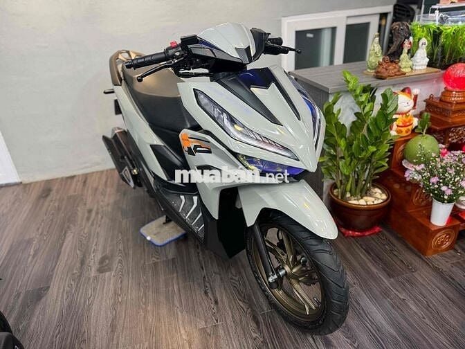 Honda Vario 125 date 2023 Xám Xi măng Bs Sài Gòn