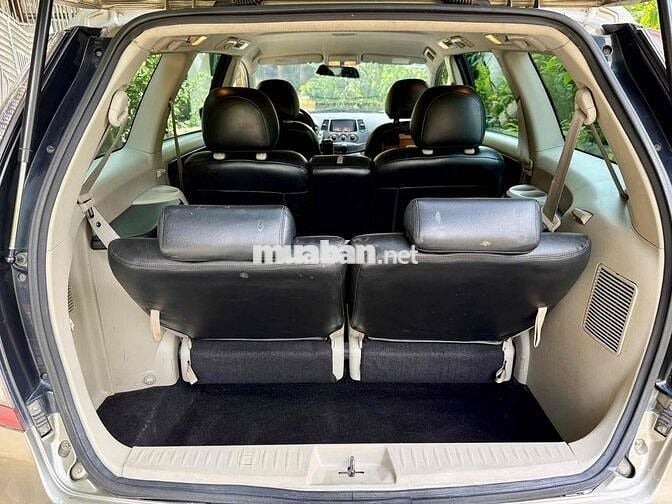 Mitsubishi Grandis 2008 2.4 AT