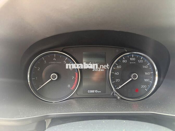 Mitsubishi Xpander 2023 AT Premium - 38800 km