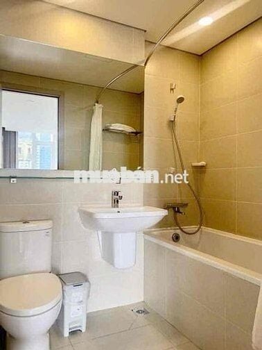 Cho Thuê Căn Hộ Studio Ban Công Xa Bếp_Trần Phú Quận 5