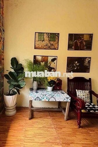 Cho thuê nhà nguyên căn đường Hải Thượng (cách cách chợ Đà Lạt 800m)