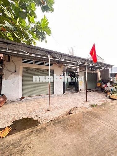 BÁN DÃY NHÀ TRỌ 17 PHÒNG 2 KIOT 387M2 THU NHẬP 20TR KẾ KHU CÔNG NGHIỆP