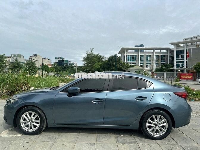 Mazda 3 1.5L 2016 số tự động màu xanh
