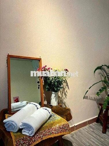 Cho thuê nhà nguyên căn đường Hải Thượng (cách cách chợ Đà Lạt 800m)