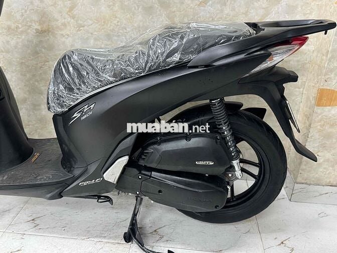 SH 150 khoa ga đời 2016 đen mù 43E1-597.63