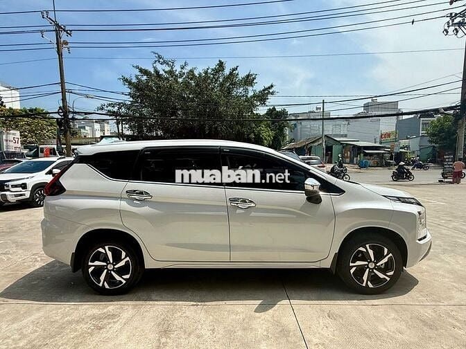 Mitsubishi Xpander 2023 AT Premium - 38800 km