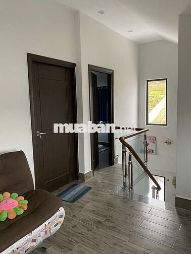 Cho thuê nhà nguyên căn đường ô tô Nam Hồ phường 11 đà lạt giá 12tr