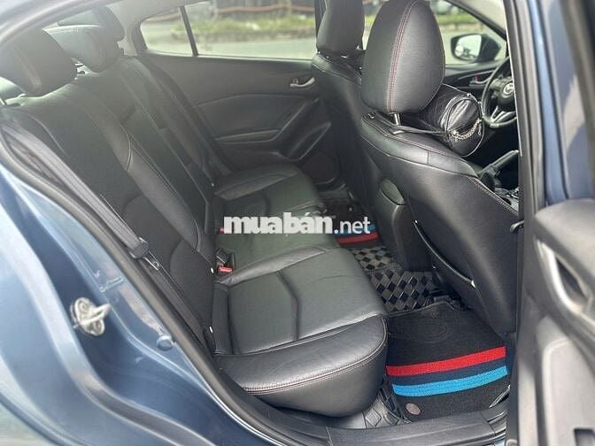 Mazda 3 1.5L 2016 số tự động màu xanh