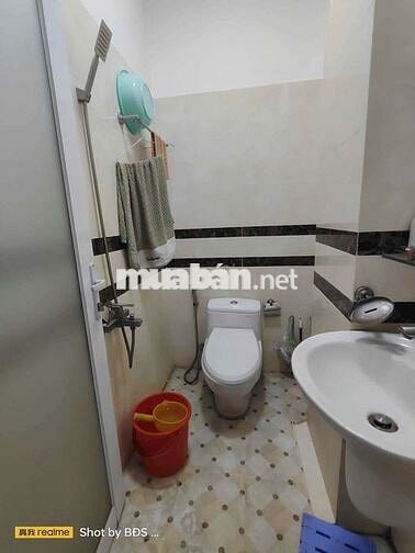 Nhà 54.2m2 1trệt 2lầu có 3pn 4wc sân thượng hẻm xe hơi HBP 5.6tỷ tl