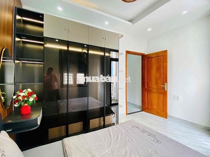 Bán Nhà 4 tầng. 4.1x11. gồm 4 phòng. 3wc. Quang Trung P8. nhà mới