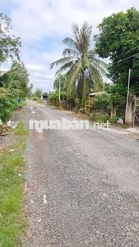 Đất có nhà, Đường nhựa ngay KCN Phước Đông. 2,2 tỷ