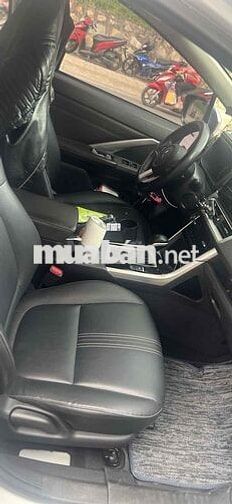 Mitsubishi Xpander 2024 Premium 1.5 AT - 54000 km