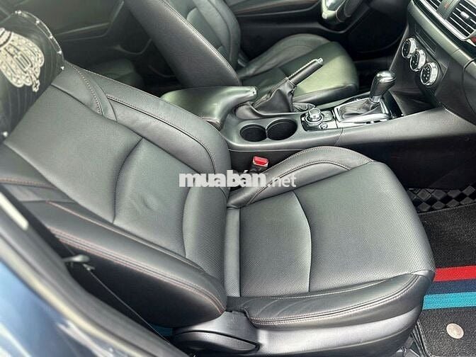 Mazda 3 1.5L 2016 số tự động màu xanh