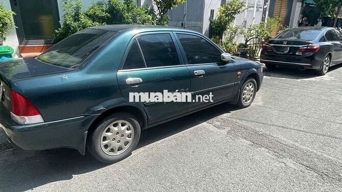 Ford Laser 2001 Deluxe 1.6 MT - 123 km