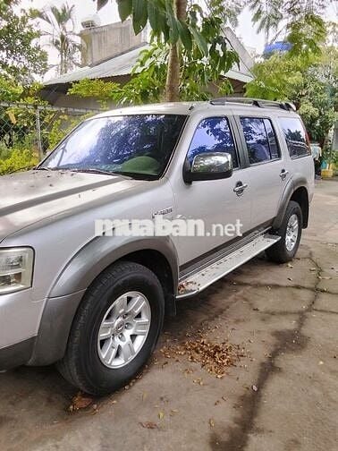 Bán xe 7 chỗ Everres máy dầu đời 2007