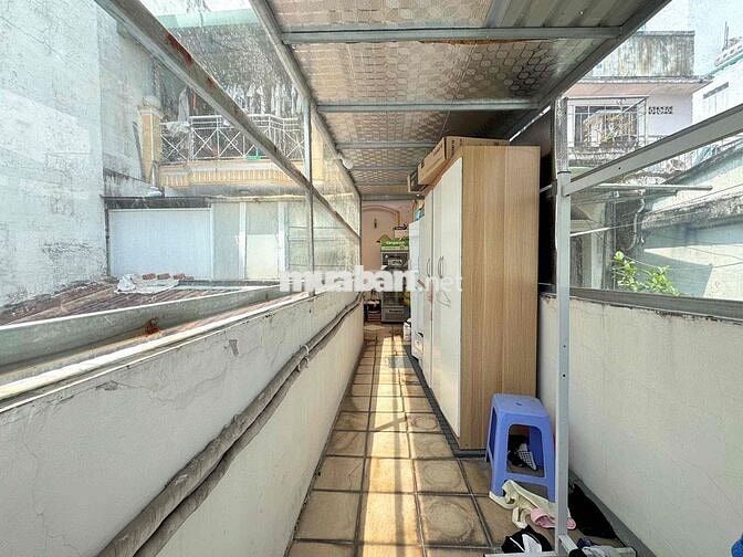 Phòng 60m2_Ban công_ phòng bếp_ Bùi đình túy