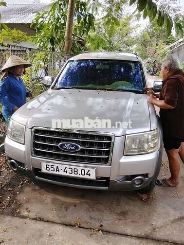 Bán xe 7 chỗ Everres máy dầu đời 2007