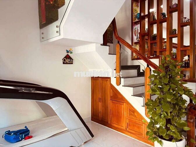 Cần bán nhà, do chuyển côg tác