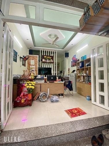 Chính chủ bán gấp nhà giáp tân phú
