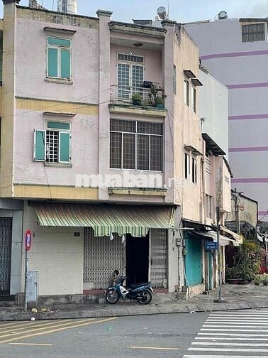 Nhà bán 2 mặt q5 võ văn kiệt và gò công sau mặt hẻm
