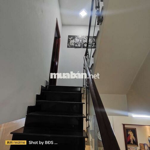Nhà 54.2m2 1trệt 2lầu có 3pn 4wc sân thượng hẻm xe hơi HBP 5.6tỷ tl