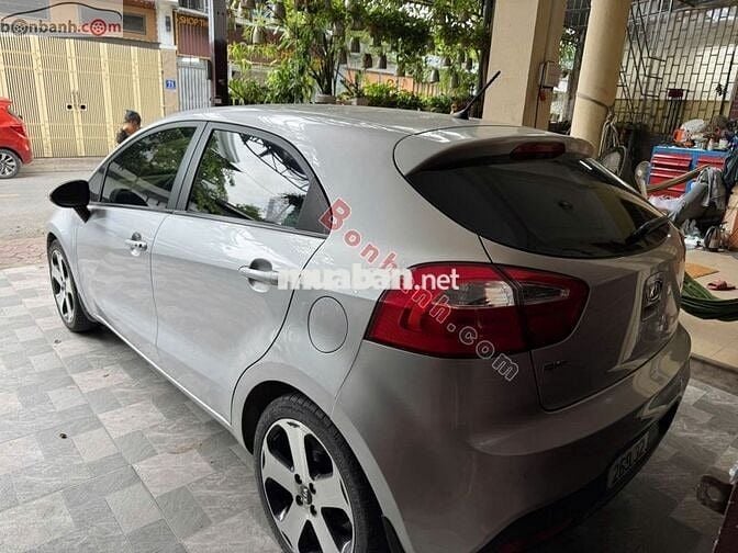 Xe Kia Rio 1.4 AT 2011 - 265 Triệu