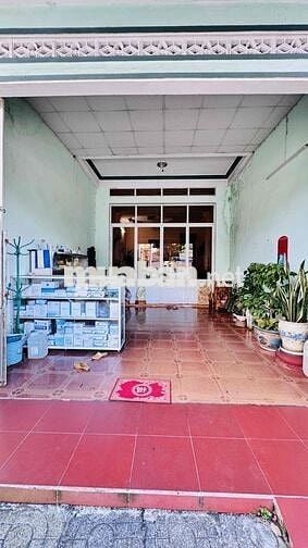 Bán nhà 2 Tầng mặt tiền PHẠM VĂN ĐỒNG - Pleiku