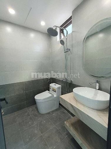 CC bán nhà 7 tầng 65m2 ,9p kk , lô góc 3 mặt tiền 15m , ô tô đỗ cửa CC bán nhà 7 tầng 65m2 ,9p kk , lô góc 3 mặt tiền 15m , ô tô đỗ cửa