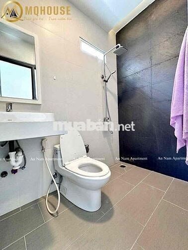 Căn Hộ Ban Công-Full nội thất ngay khu Phan Xích Long,Phú Nhuận,giápQ1
