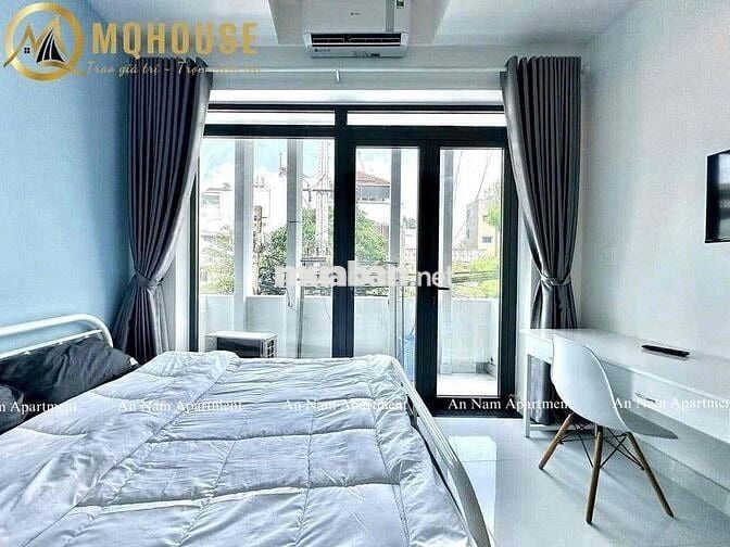 Căn Hộ Ban Công-Full nội thất ngay khu Phan Xích Long,Phú Nhuận,giápQ1