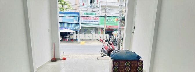 Cho thuê MTKD gần chợ đường Phạm Văn Bạch (120m2)