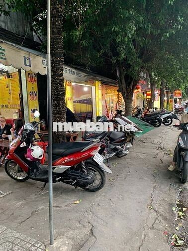 BÁN ĐẤT MẶT TIỀN 11m x 34m ĐANG KINH DOANH TỐT