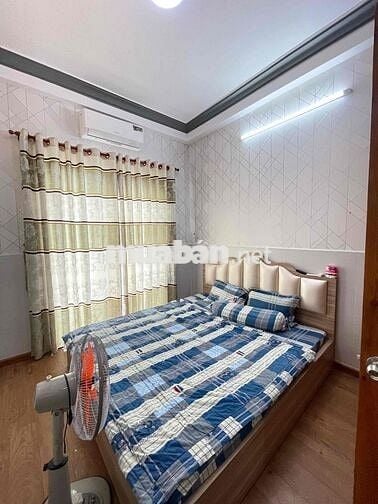 Nhà Mới Đẹp Có Nội Thất đg PHI P12: 5x10m, 2 lầu sân thượng