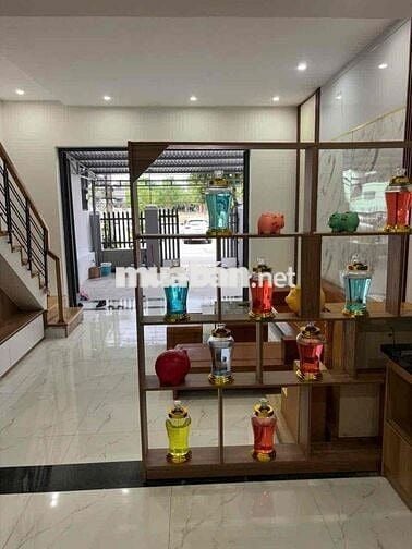 Bán nhà Đô Đốc Tuyết Hoà Xuân Vip