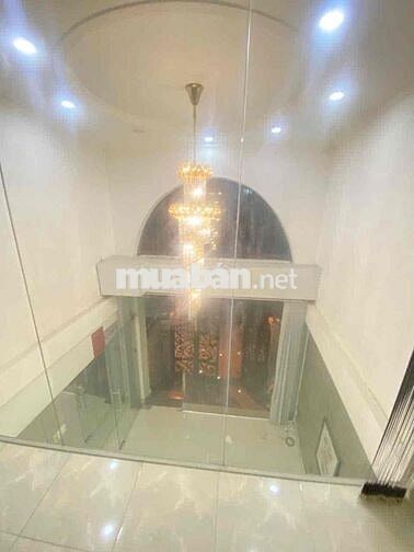 Chính chủ cho thuê mặt bằng KD đường CMT8 Quận 10.Trệt Lững 60m2