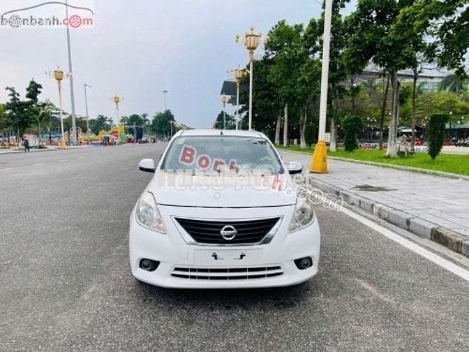 Nissan Sunny XV 2015