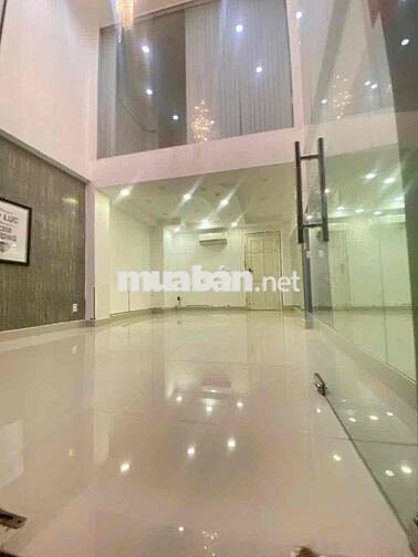 Chính chủ cho thuê mặt bằng KD đường CMT8 Quận 10.Trệt Lững 60m2