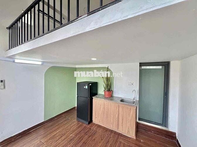 DUPLEX BAN CÔNG NGAY TRẦN BÁ GIAO,P5