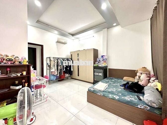 Bán nhà Phú Thọ Hoà, 4.5x12, hẻm xe hơi, nhà 3 tầng mới, hơn 5 tỷ TL