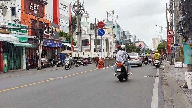 CHO THUÊ NHÀ MT LÊ VĂN QUỚI 8x25 TRỐNG SUỐT 280M2, 65TR THÁNG.