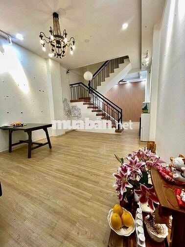 CHO THUÊ NHÀ HẺM KINH NGUYỄN THỊ MINH KHAI, ĐA KAO, QUẬN 1