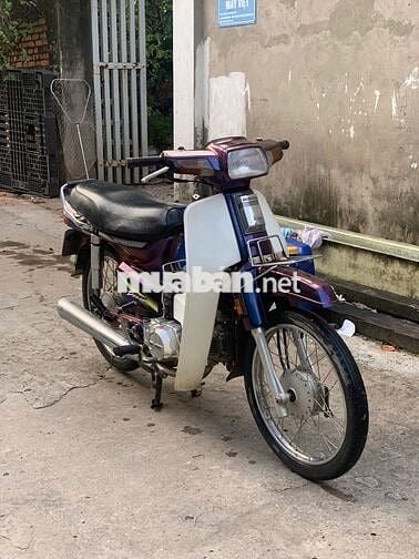 Mình cần bán xe Dream đời 1995 hoặc trade tay côn