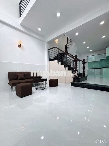 Bán nhà 5 tấm mới 100% hẻm 4m thông Trần Văn Ơn