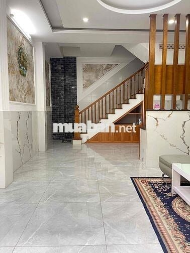 Nhà Mới Đẹp Có Nội Thất đg PHI P12: 5x10m, 2 lầu sân thượng